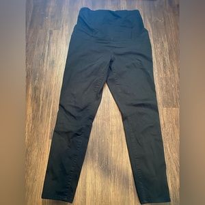 Black maternity skinny leg jeans